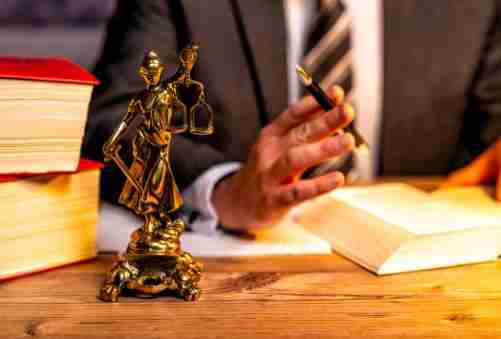 Can You Afford a Personal Injury Lawyer? How Contingency Fees Work
