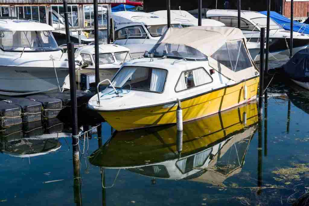 boat accident lawyers